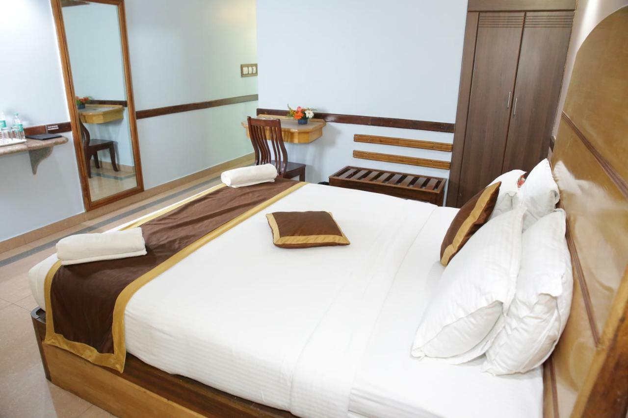 Hotel Presidency Kempegowda International Airport Bangalore Esterno foto