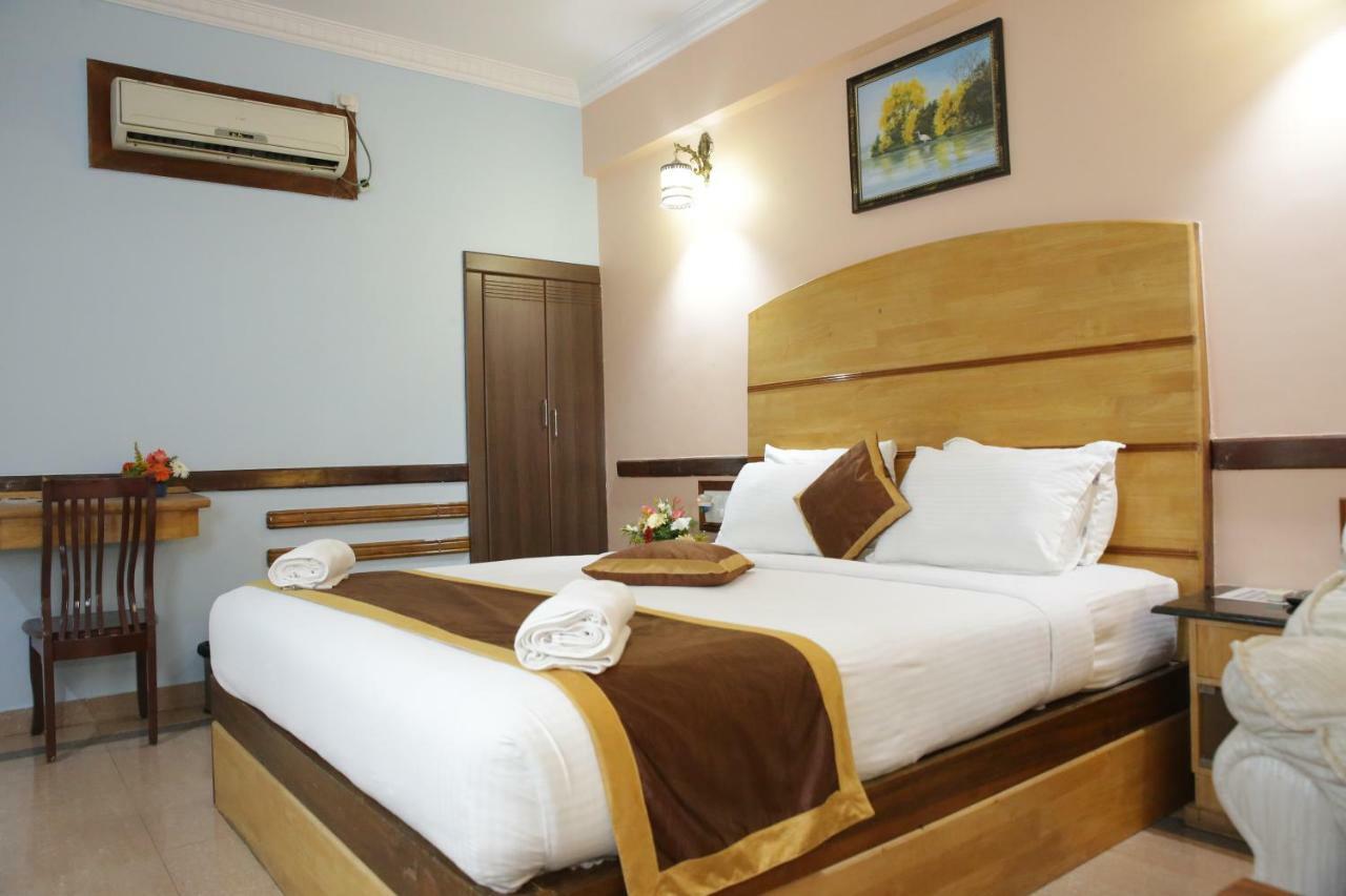 Hotel Presidency Kempegowda International Airport Bangalore Esterno foto